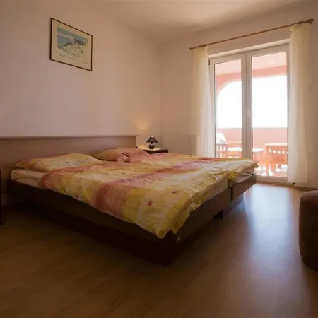 Fuer 6 Personen Ca 80 Qm In Novi Vinodolski, Kvarner Bucht Crikvenica Und Umgebung Novi Vinodolski