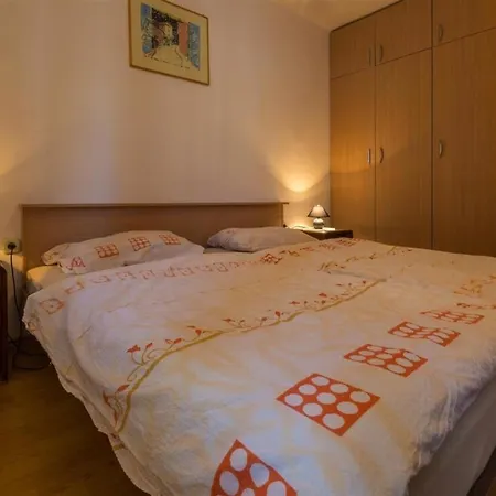 Апартаменты Fuer 6 Personen Ca 80 Qm In Novi Vinodolski, Kvarner Bucht Crikvenica Und Umgebung *
